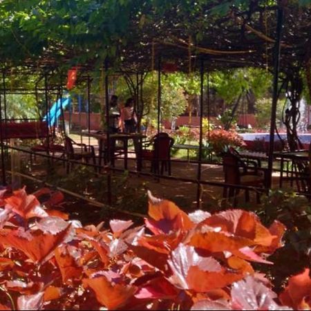 R Wood Resort Matheran Exterior photo